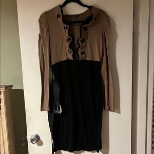Chic Long Sleeve Black and Tan Dress